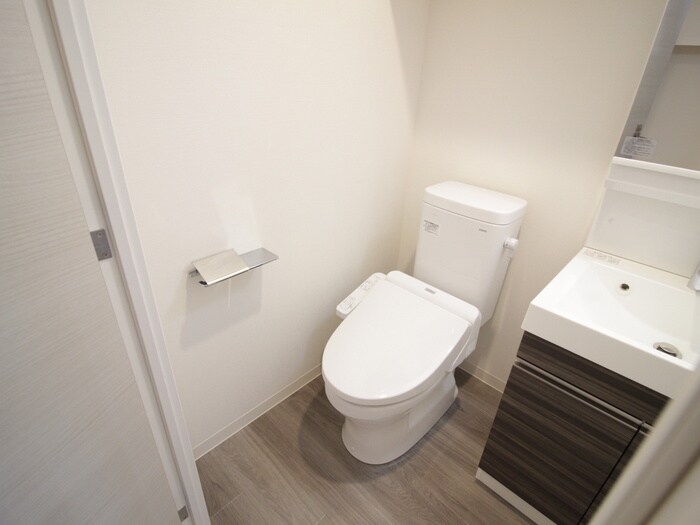 物件内観写真15　(トイレ)