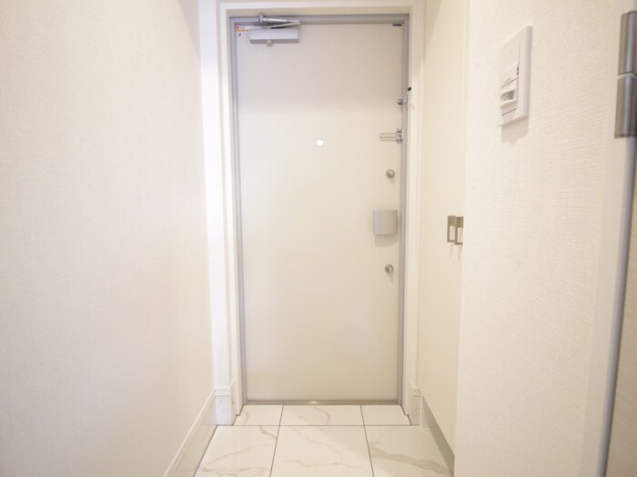 物件内観写真20　(玄関)