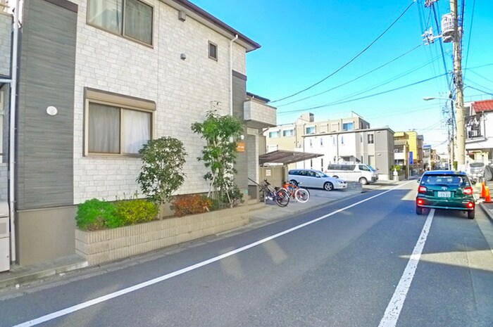 物件外観写真6　(周辺環境)