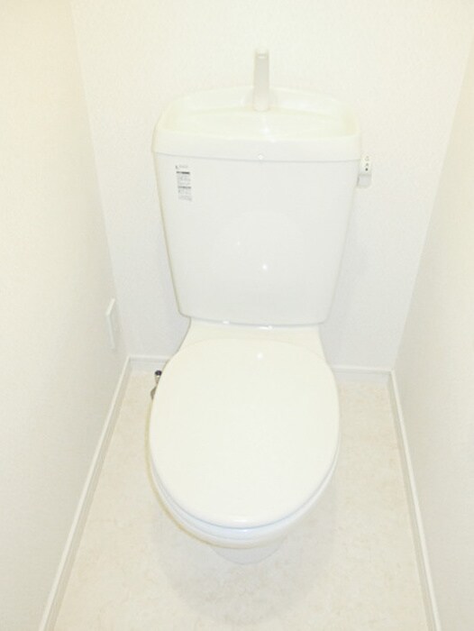 物件内観写真16　(トイレ)