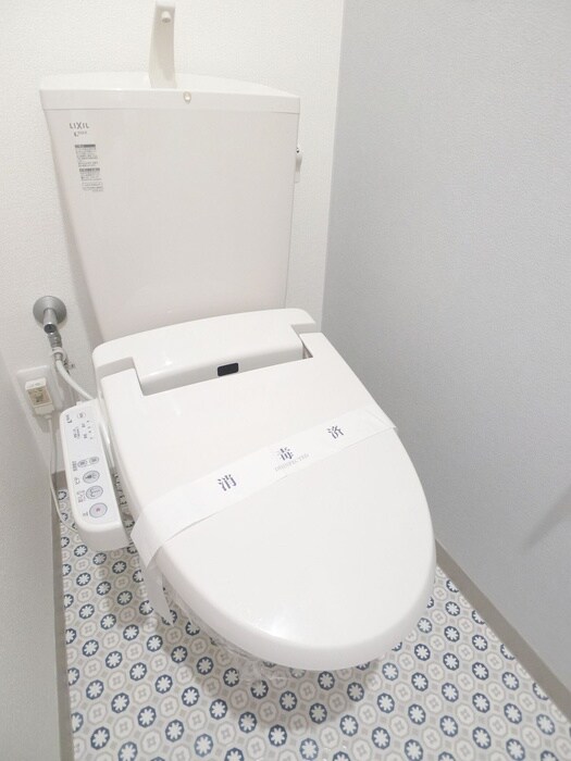 物件内観写真18　(トイレ)