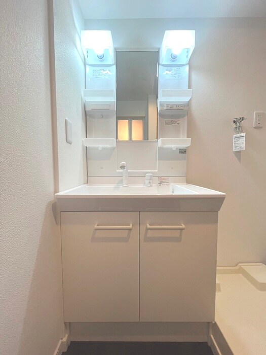 物件内観写真12　(洗面)