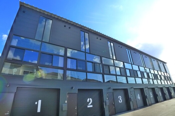 物件外観写真2　(外観写真)