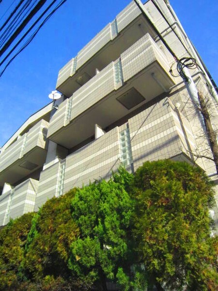 ＰＵＲＥ ２１外観写真