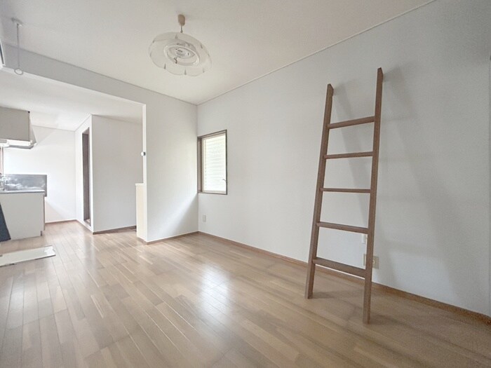 物件内観写真9　(居室)