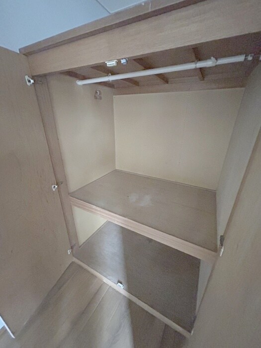 物件内観写真18　(収納)