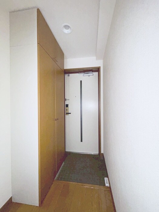 物件内観写真19　(玄関)