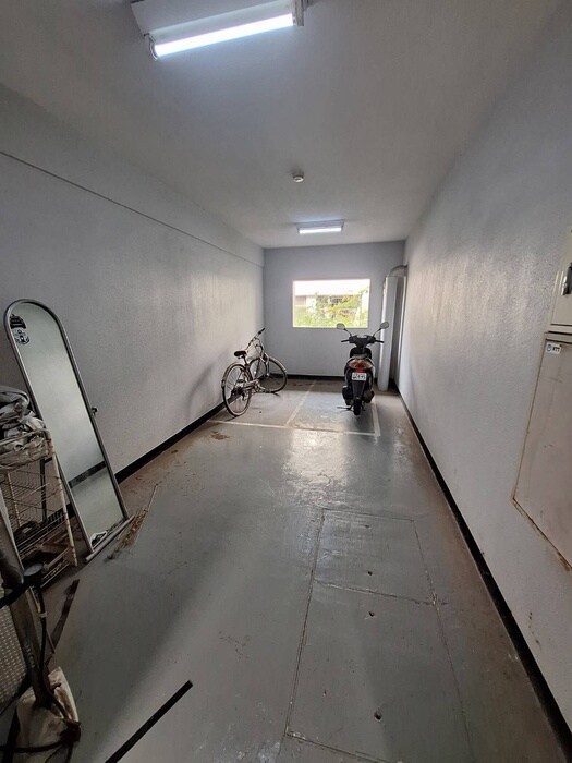 物件外観写真5　(駐輪場)