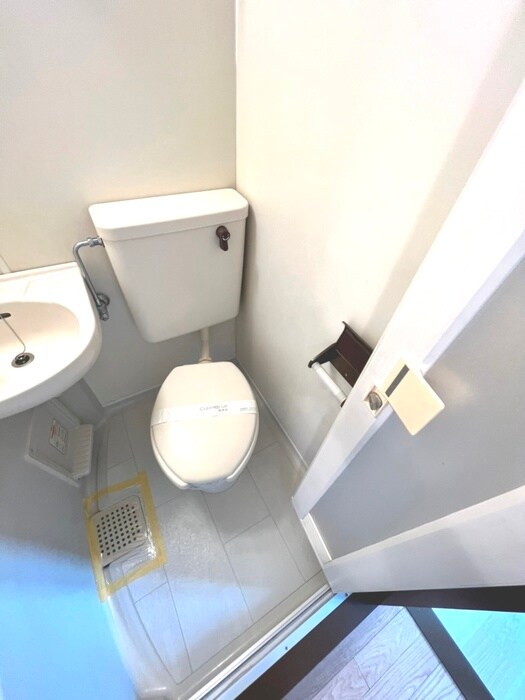 物件内観写真10　(トイレ)