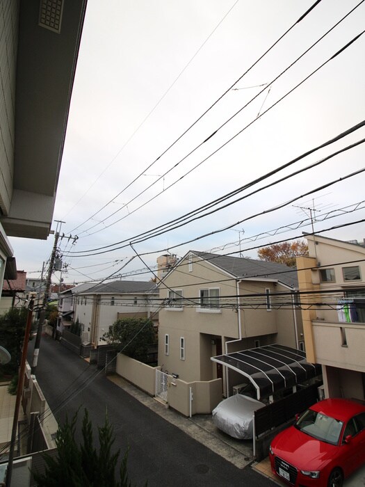 物件内観写真13　(室内からの展望)