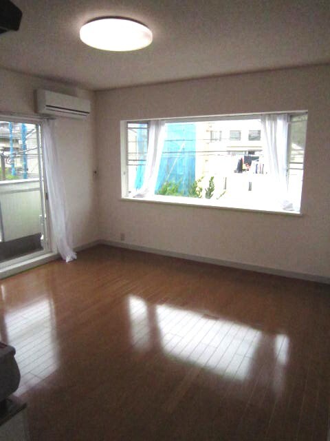 物件内観写真15　(居室)