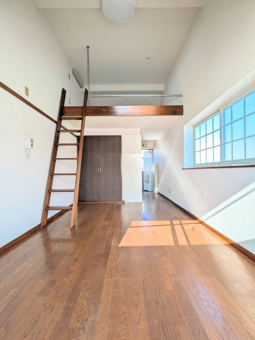 物件内観写真9　(居室)