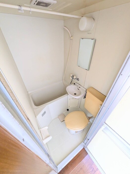 物件内観写真12　(トイレ)