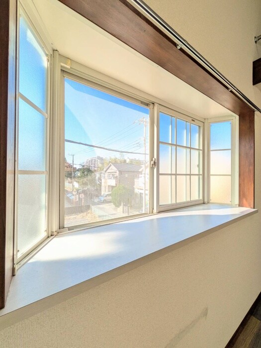 物件内観写真20　(室内からの展望)