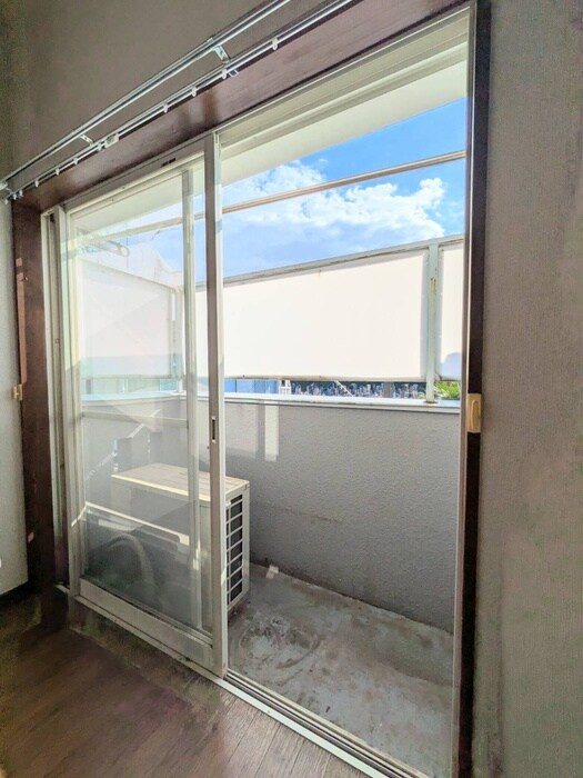 物件内観写真21　(室内からの展望)