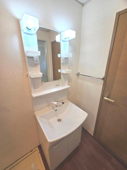 物件内観写真10　(洗面)