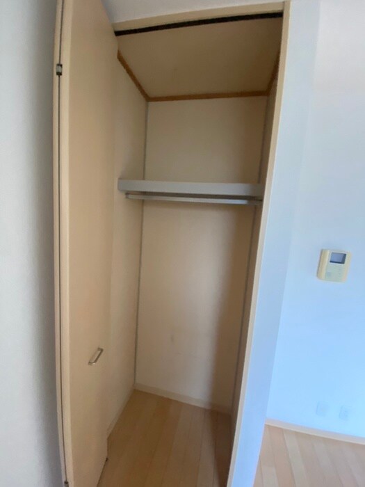 物件内観写真16　(収納)