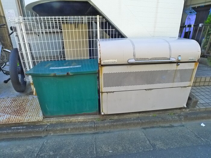 物件外観写真4　(建物設備)