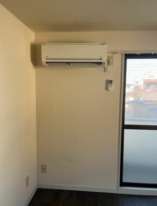 物件内観写真13　(廊下)