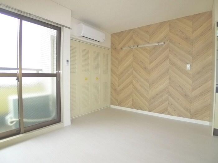 物件内観写真5　(居室)