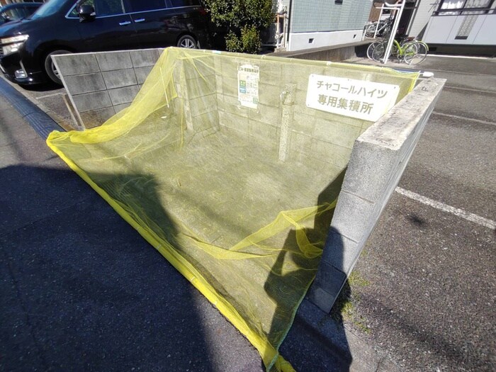 物件外観写真6　(建物設備)