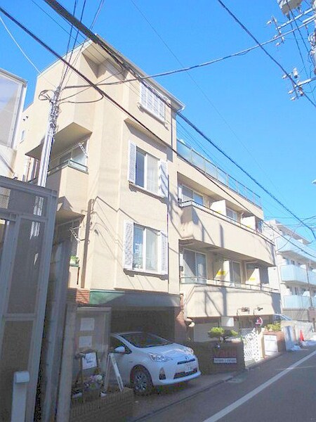 ラーバンプラザ外観写真