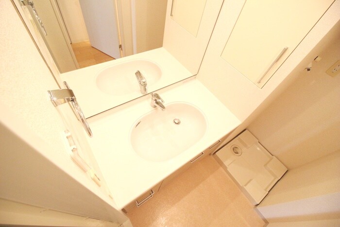 物件内観写真10　(洗面)