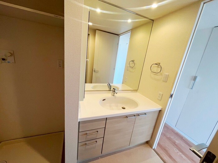 物件内観写真11　(洗面)