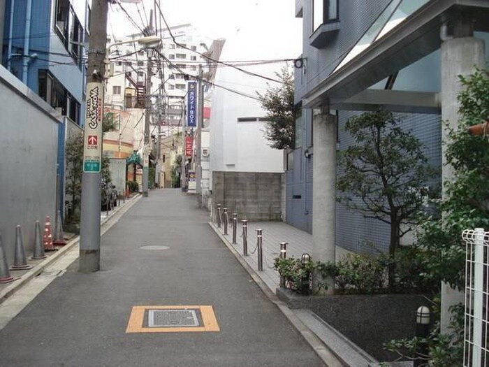 物件外観写真6　(周辺環境)