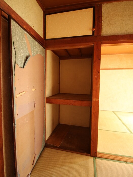 物件内観写真18　(収納)