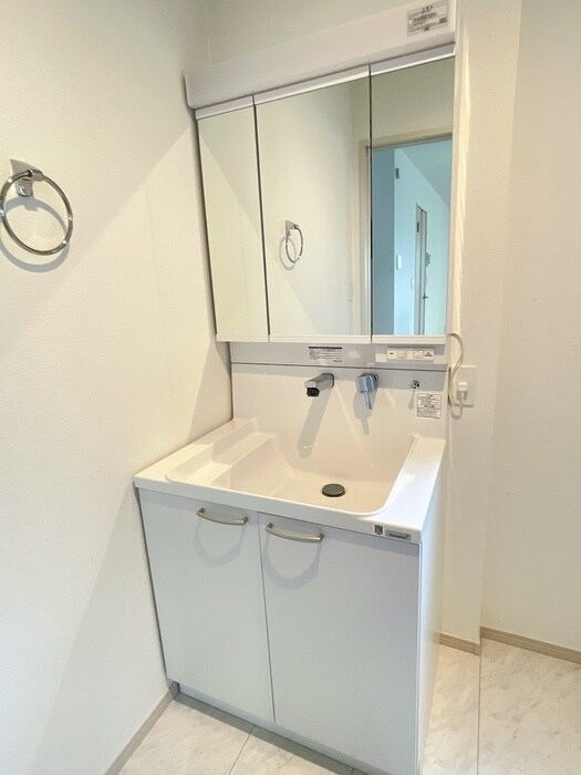 物件内観写真12　(洗面)