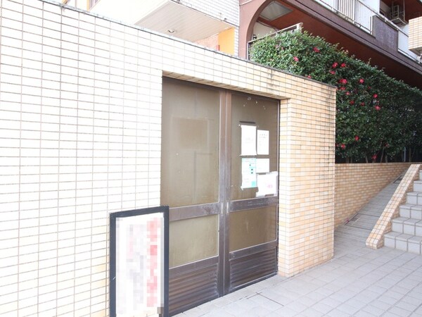 バイク置き場