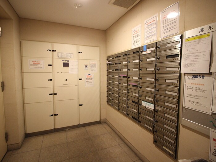 物件外観写真6　(建物設備)