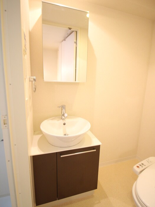 物件内観写真12　(洗面)