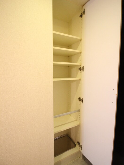 物件内観写真19　(靴箱)