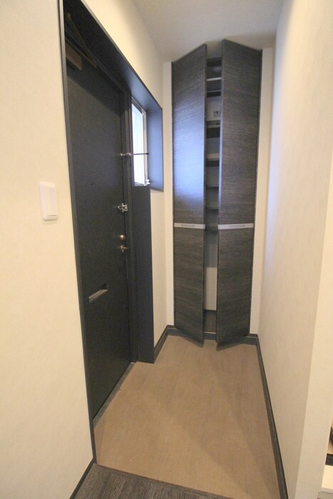 物件内観写真19　(玄関)