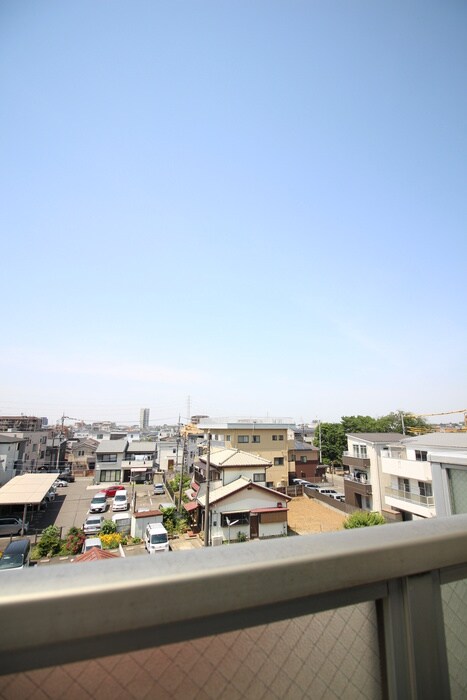 物件内観写真21　(室内からの展望)