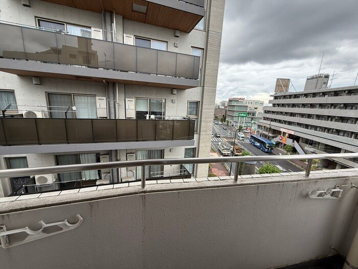 物件内観写真20　(室内からの展望)