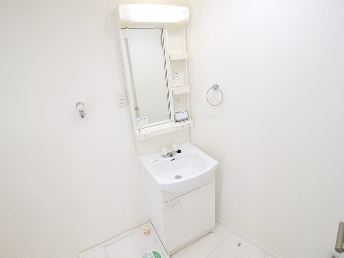 物件内観写真9　(洗面)