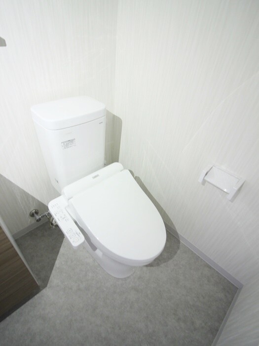 物件内観写真10　(トイレ)