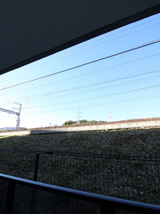 物件内観写真14　(室内からの展望)