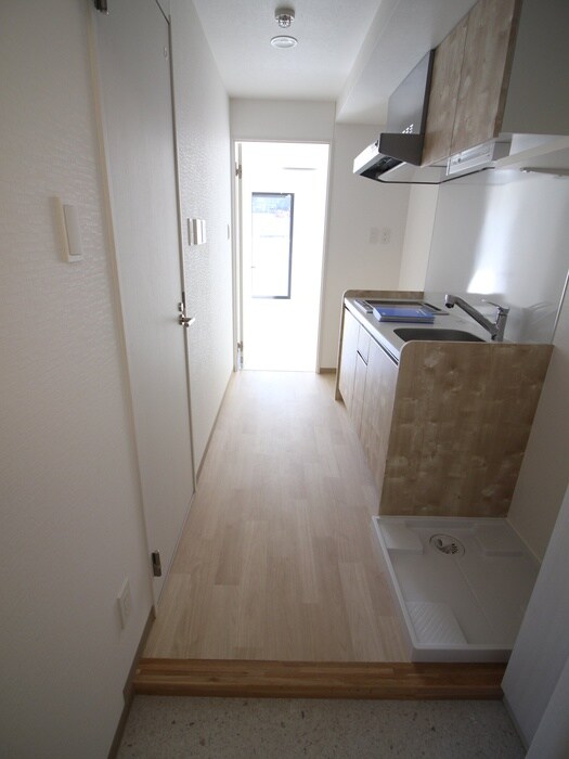 物件内観写真18　(廊下)