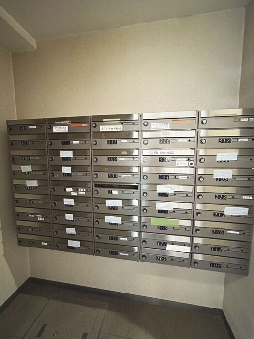 物件外観写真6　(建物設備)