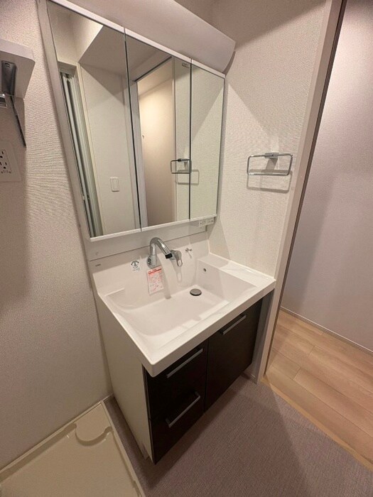 物件内観写真13　(洗面)