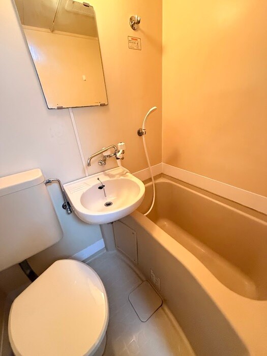 物件内観写真8　(バス／シャワールーム等)