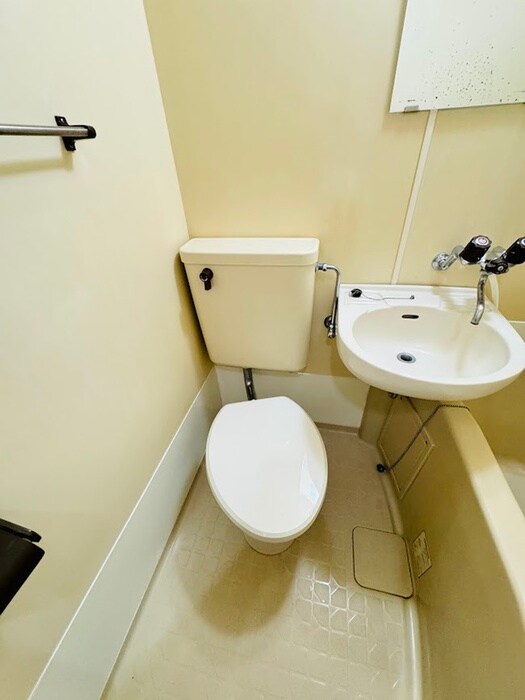 物件内観写真11　(トイレ)