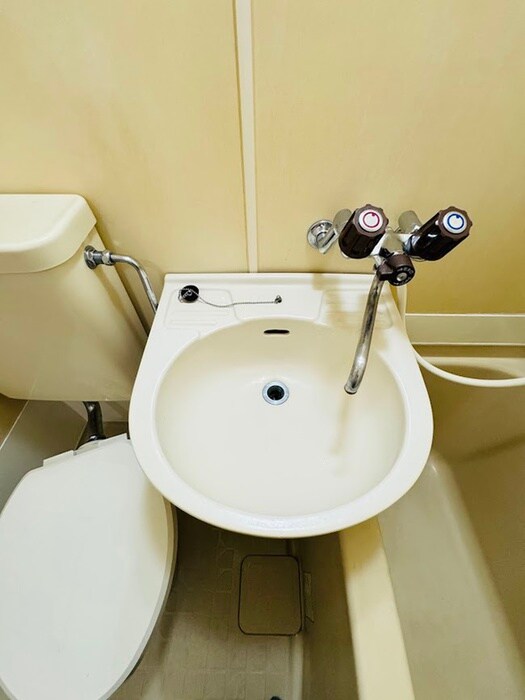 物件内観写真12　(洗面)