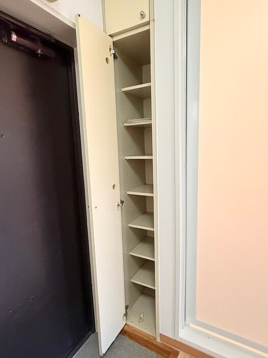 物件内観写真18　(靴箱)