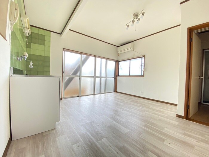 物件内観写真4　(居室)