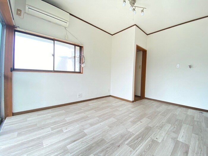 物件内観写真6　(居室)